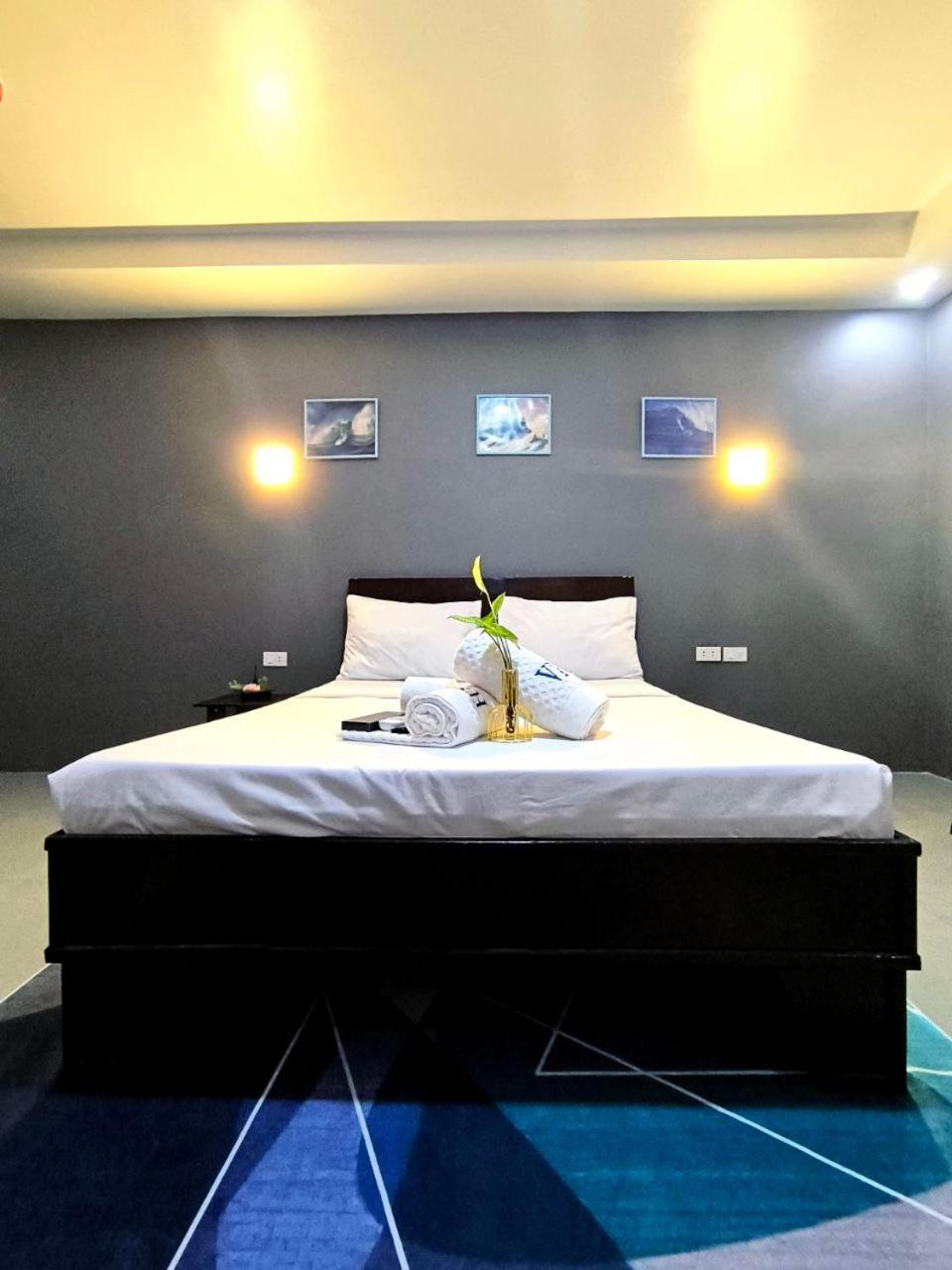 Vincent Resort Hotel Анхелес Екстер'єр фото
