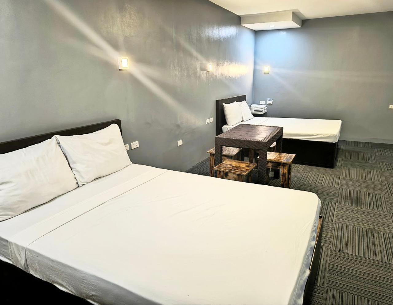 Vincent Resort Hotel Анхелес Екстер'єр фото
